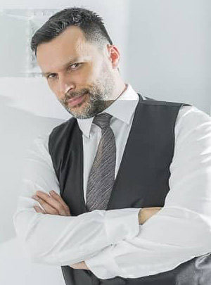 doktor-mladen-mester-Poliklinika Aesthete zagreb - Plastična kirurgija - Estetski zahvati i tretmani kože, lica i tijela